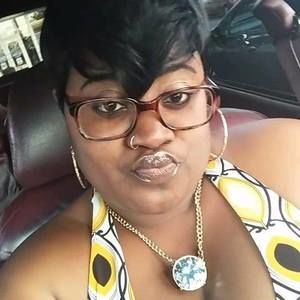 Meet your Posher, Tomia